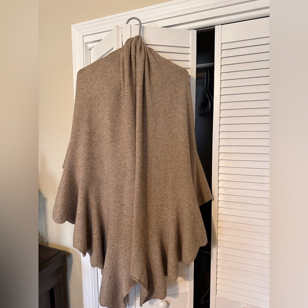 Boston Proper poncho